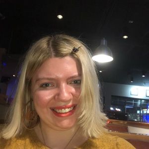 Meet your Posher, Samantha